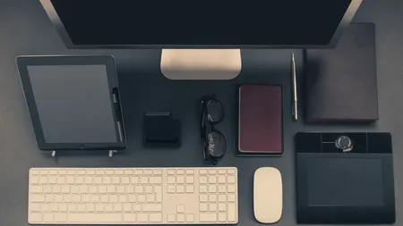 Care este scopul micii ridicături pe tastele F și J ale tastaturii