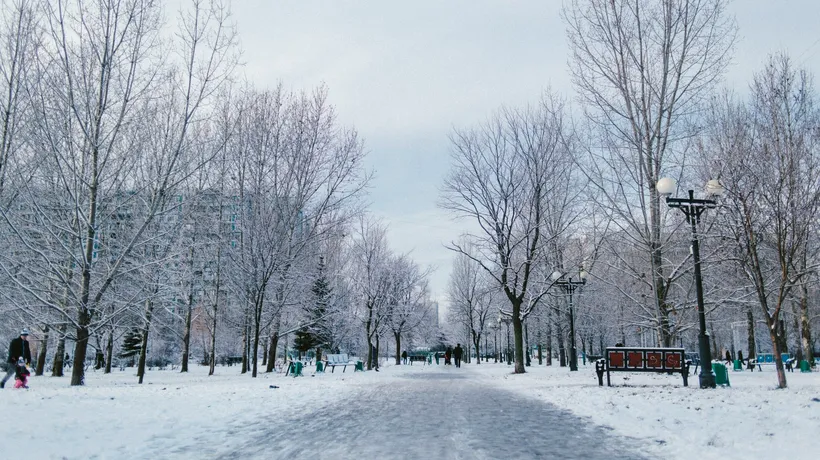 Frig și zăpadă în România. Vreme de iarnă în întreaga țară