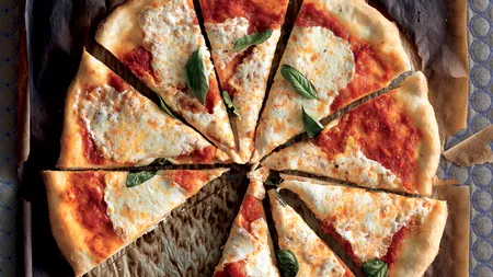 Iată cum poți face ca pizza să nu îngrașe