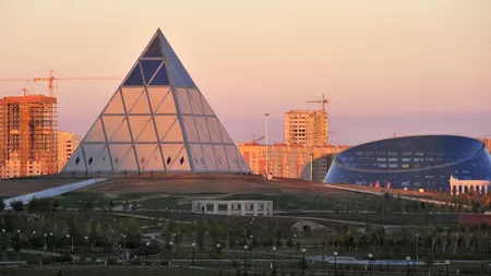 Kazahstan | Congresul Liderilor Religiilor Mondiale și Tradiționale, etape de dezvoltare: ”Pacea și armonia, o alegere a omenirii”