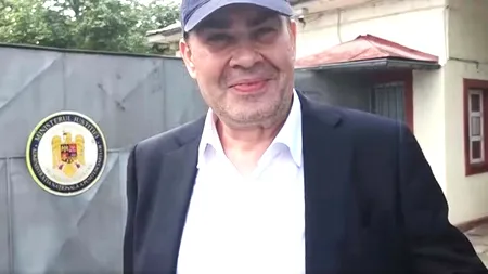 După 3 ani de Rahova și 11 pisici crescute în penitenciar, Darius Vâlcov i-a convins pe judecători să-l lase acasă, la salata de vinete a mamei. Avocat: ”A revăzut fața hâdă a sărăciei și a disperării pe care o uitase cât timp trăise în bula sa de cristal”