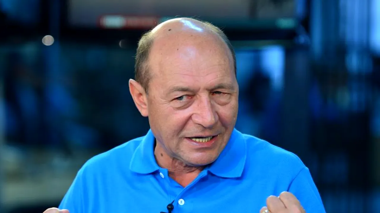 BĂSESCU rupe tăcerea și condamnă 