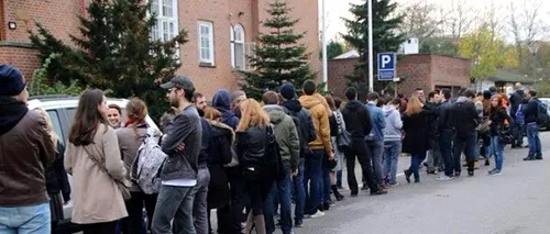 Votul în Copenhaga, prin ochii unui român: O singură secție de votare și trei ștampile. Nu au putut vota toți de la coadă