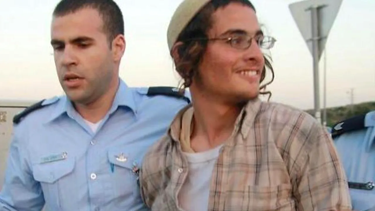 Un lider extremist evreu, arestat în urma incendiului în care un bebeluș palestinian a ars de viu