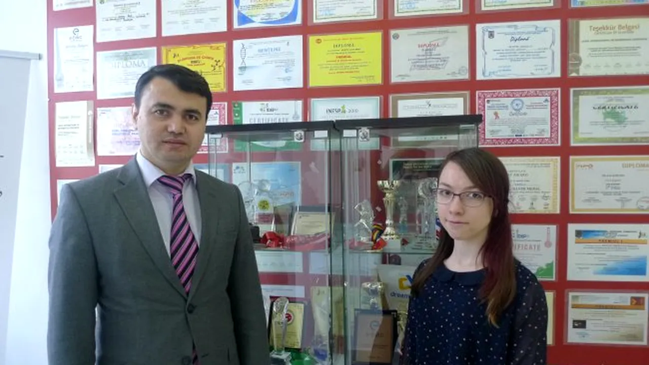 O româncă a luat nota maximă la proba de matematică din testul SAT. Câți elevi reușesc să facă acest lucru