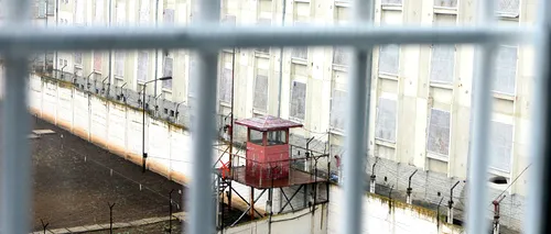 CRIMĂ în interiorul Penitenciarului Iași. Un alt deținut a fost rănit. Patru persoane au fost implicate în conflict