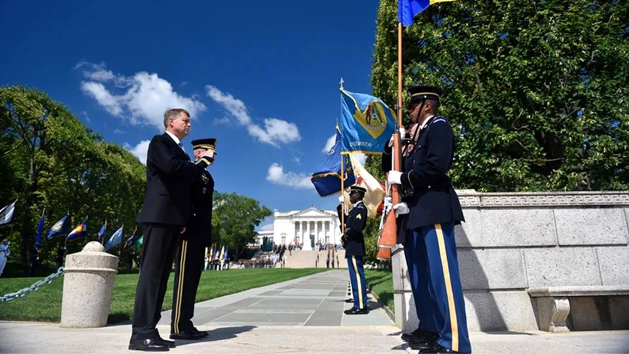 Iohannis, întâlnire cu directorul CIA, Mike Pompeo. Ce i-a transmis șeful statului 

