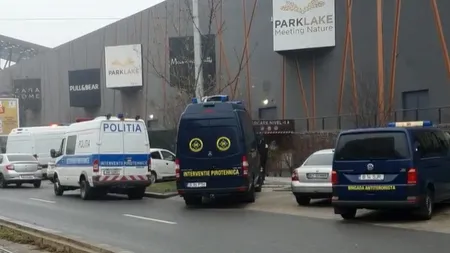 EXCLUSIV. Mesajul de amenințare cu bombă de la Park Lake a stat 10 ore pe mailul Poliției, fără să fie citit