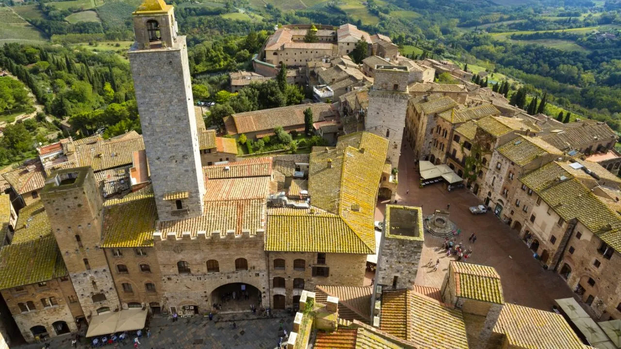 Localitatea din Europa unde o CASĂ costă doar 5 lei. A devenit locul perfect pentru cei care visează la o viață liniștită