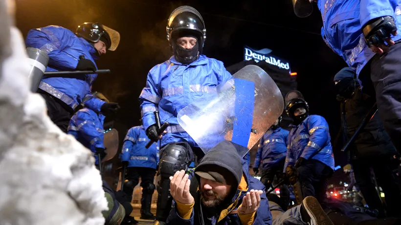 Jurnalist german, reținut la București pentru că filma intervenția jandarmilor la proteste