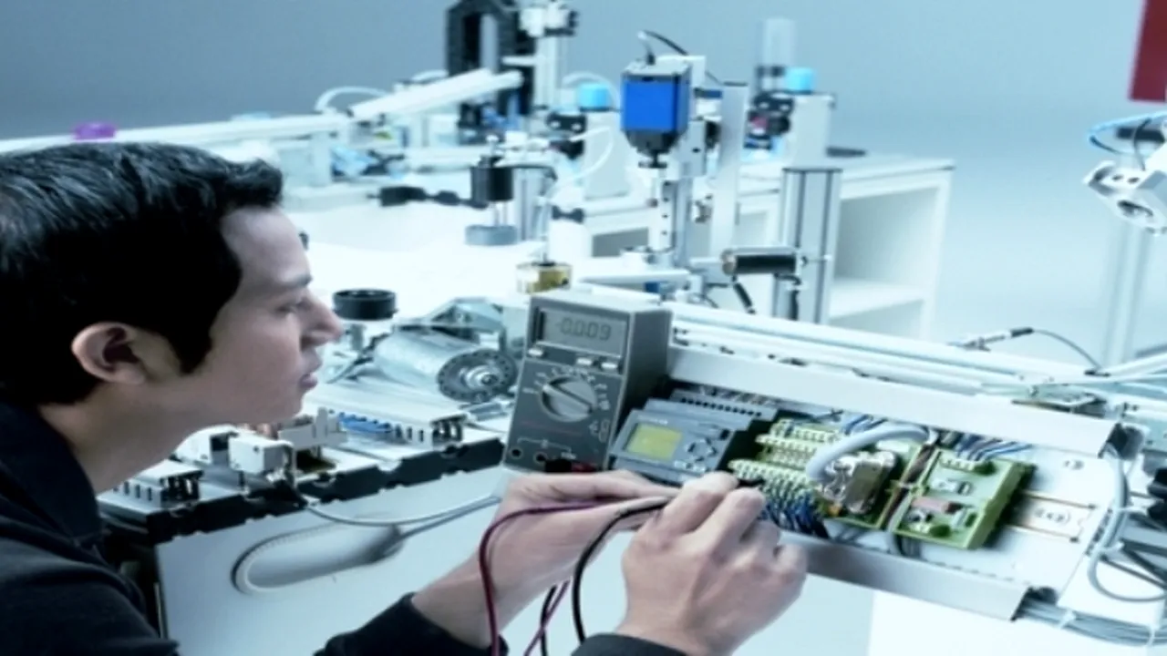 Francezii investesc 200.000 de euro în școlile profesionale din Brașov