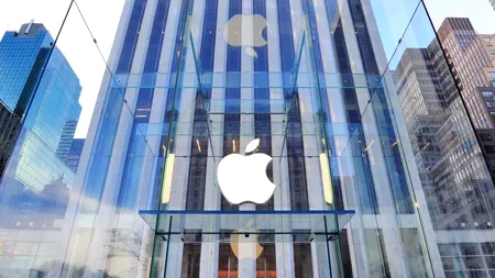 Trump solicită companiei Apple să pună capăt POLITICILOR de diversitate, în contextul în care majoritatea acționarilor au votat în favoarea acestora