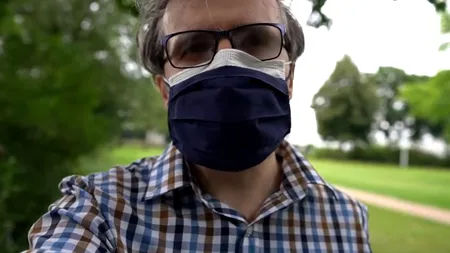 Fizicianul Presură demontează, printr-un experiment, mitul potrivit căruia purtarea măștii scade saturația cu oxigen a sângelui. Cercetătorul a făcut efort 6 ore, purtând 2 măști | VIDEO