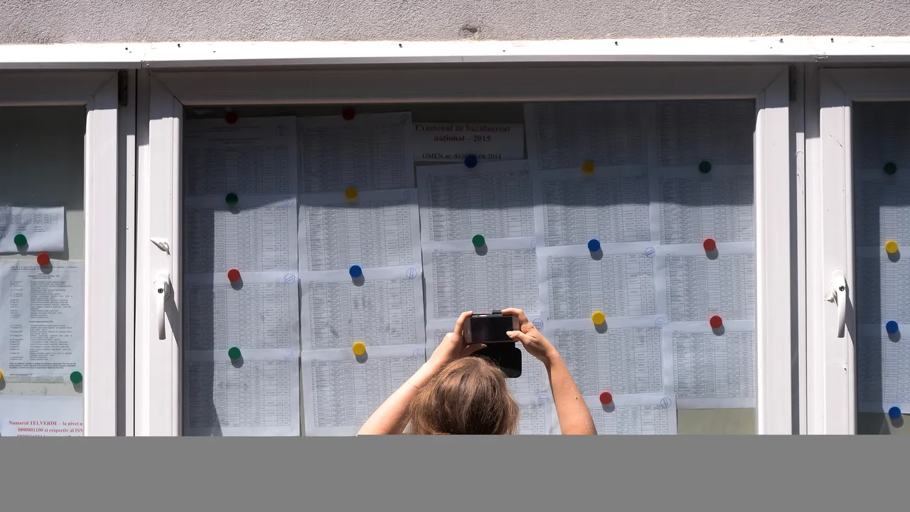 Rezultate Bacalaureat 2019, pe Edu.ro. Notele la Bac 2019 au fost publicate. Situația din județe / 177 de medii de 10, înainte de contestații / Rata de promovare este de 67,2%