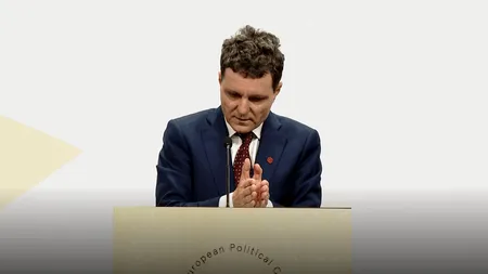 Nicușor Dan, avocatul stagiului militar voluntar: Niște oameni pot alege să fie plătiți timp de 4 luni, să învețe armată. Cu cât îi plătește Bolojan