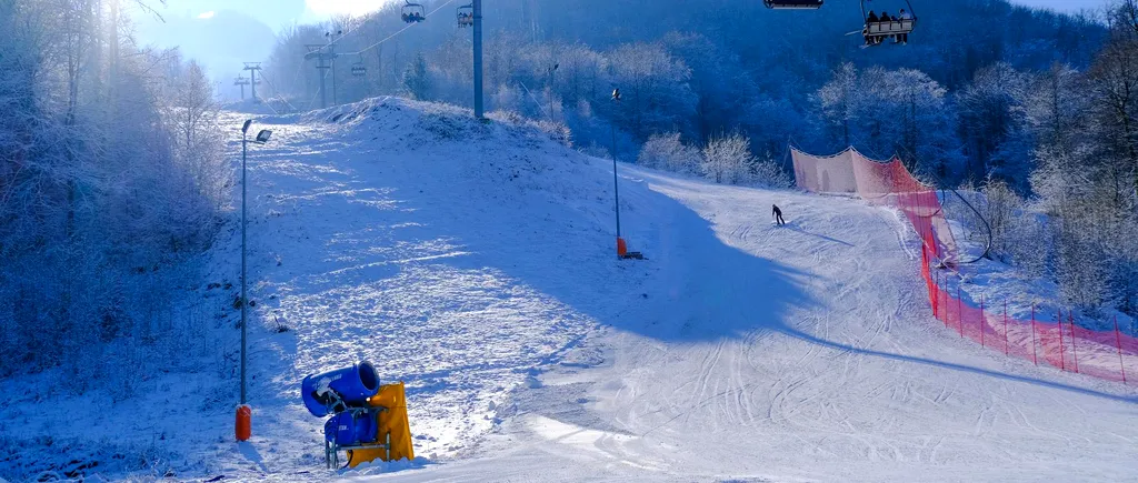 MOTIVUL pentru care mulți români aleg să meargă la schi în Bulgaria. Comparație cu stațiunile din România