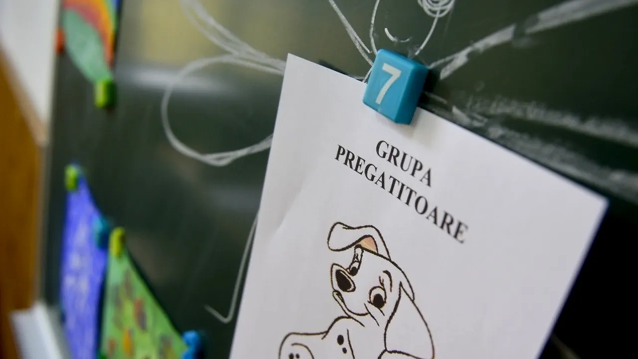 Fosta directoare a unei grădinițe, care ar fi cerut 