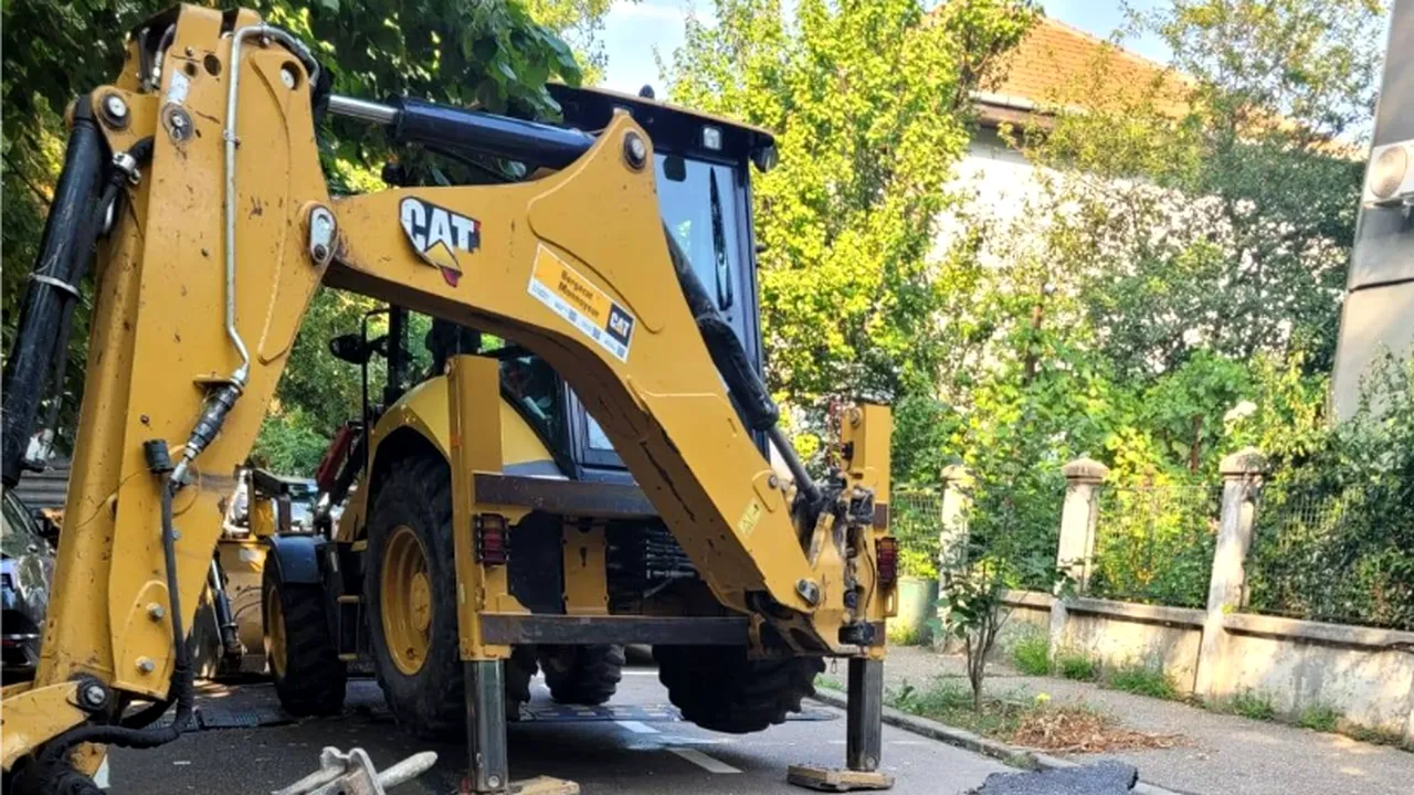 (P) Infrastructură Sector 5. Intervenție de urgență pe strada Constantin Anastasiu nr.1