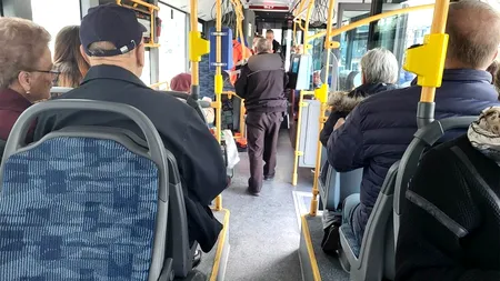 Ce a pățit acest tânăr după ce s-a dat CONTROLOR într-un autobuz din Cluj și a încercat să ceară bani pasagerilor fără bilet