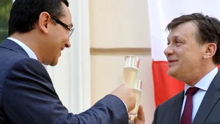 ÎNTÂLNIRE DE TAINĂ A USL ÎN DELTĂ. De ce se ascund pesediștii și liberalii într-un resort de patru stele. MAREA NEGOCIERE PENTRU ALEGERILE PARLAMENTARE