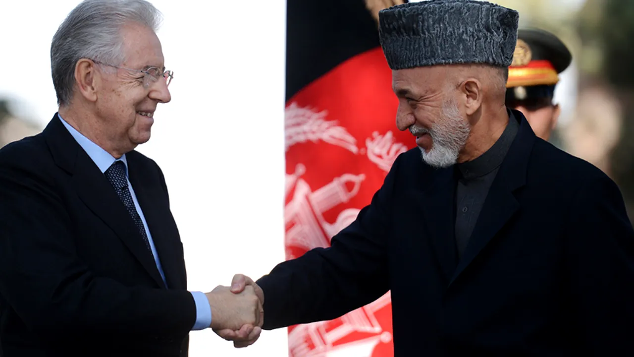 VIZITĂ-SURPRIZĂ a premierului italian Mario Monti în Afganistan