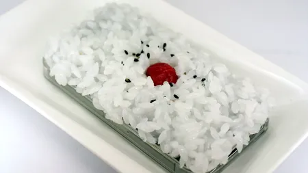 E bine sau nu să pui în OREZ un iPhone care s-a udat? Apple a actualizat instrucțiunile și a adăugat un paragraf în care oferă răspunsul la întrebare