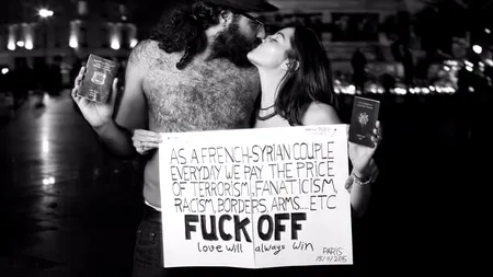 Fotografia devenită VIRALĂ după atentatele din Paris: prin ce trece în fiecare zi un cuplu franco-sirian