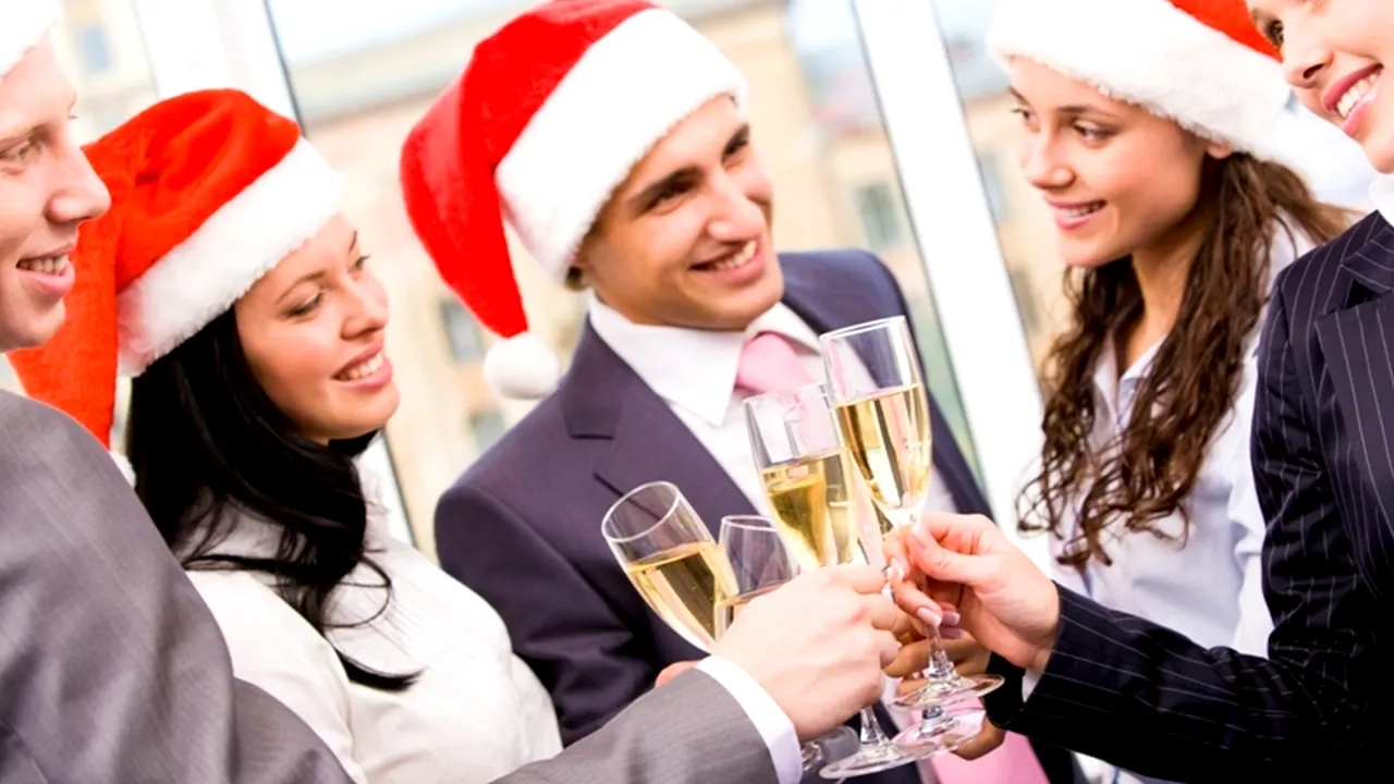 SMS DE CRĂCIUN. Mesaje pe care le poți trimite prietenilor