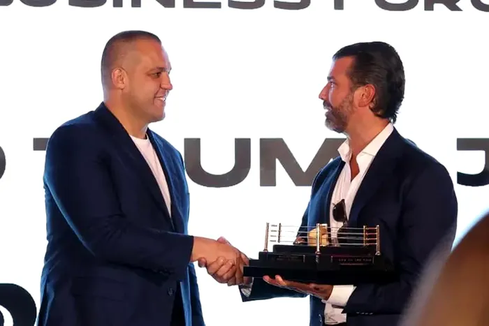 Umar Kremlev și Donald Trump Jr. - Foto: X/@LetsArmUKR