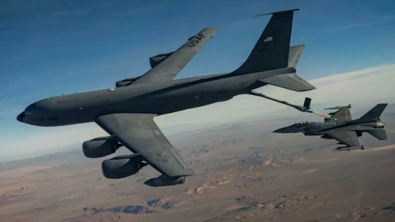 Un avion-cisternă american KC-135 Stratotanker s-a prăbușit în vestul Irakului. E al patrulea avion pierdut de SUA de la începutul războiului din Iran