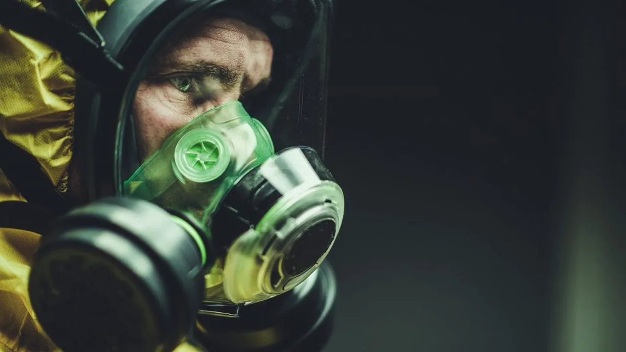 FĂRĂ AER. Coronavirusul te lasă treptat fără oxigen și te simți ca și cum ai fi sufocat de un asasin invizibil