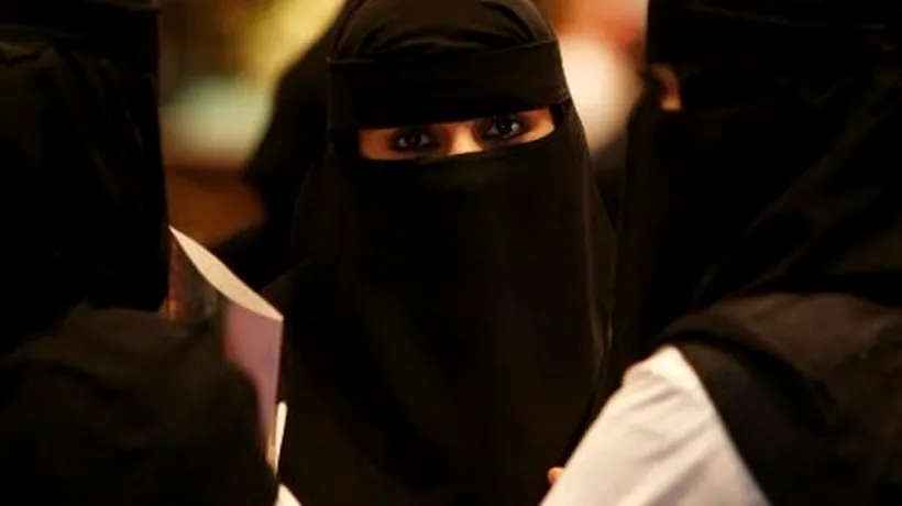 Revoltă în Arabia Saudită: mii de semnături pentru a rezolva cea mai mare problemă a femeilor din această țară
