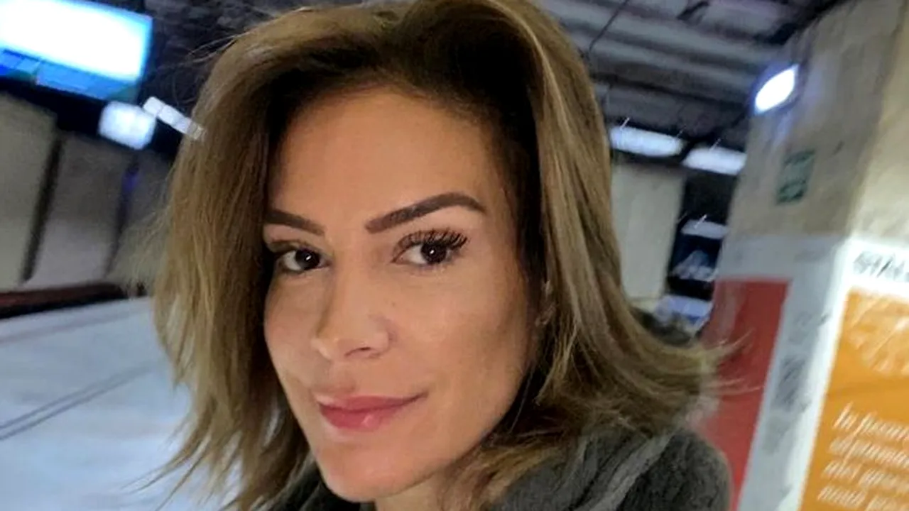 Roxana Ciuhulescu REGRETĂ apariția sa din ”Playboy”. ”Au fost mult prea vulgare pozele”