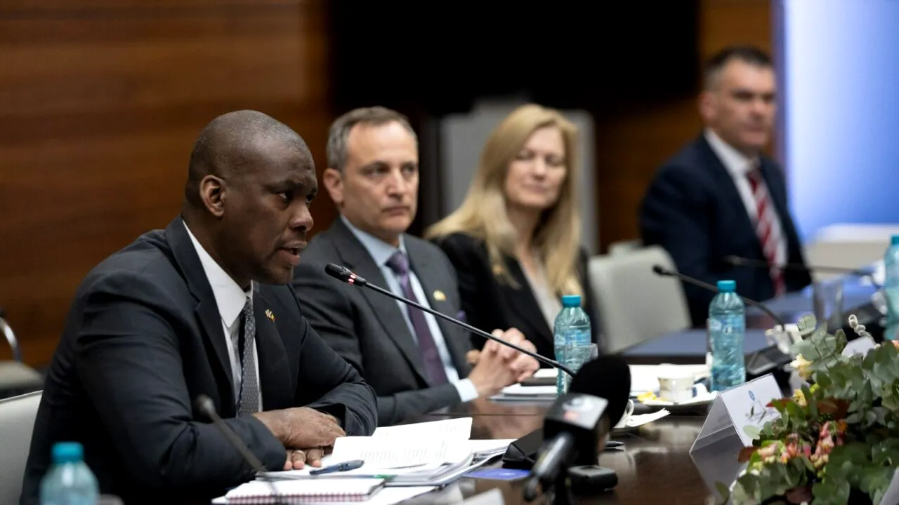 Reuniune diplomatică între România și SUA: Securitatea României și a Moldovei, invazia rusă în Ucraina și INDEPENDENȚA energetică, pe agenda discuțiilor