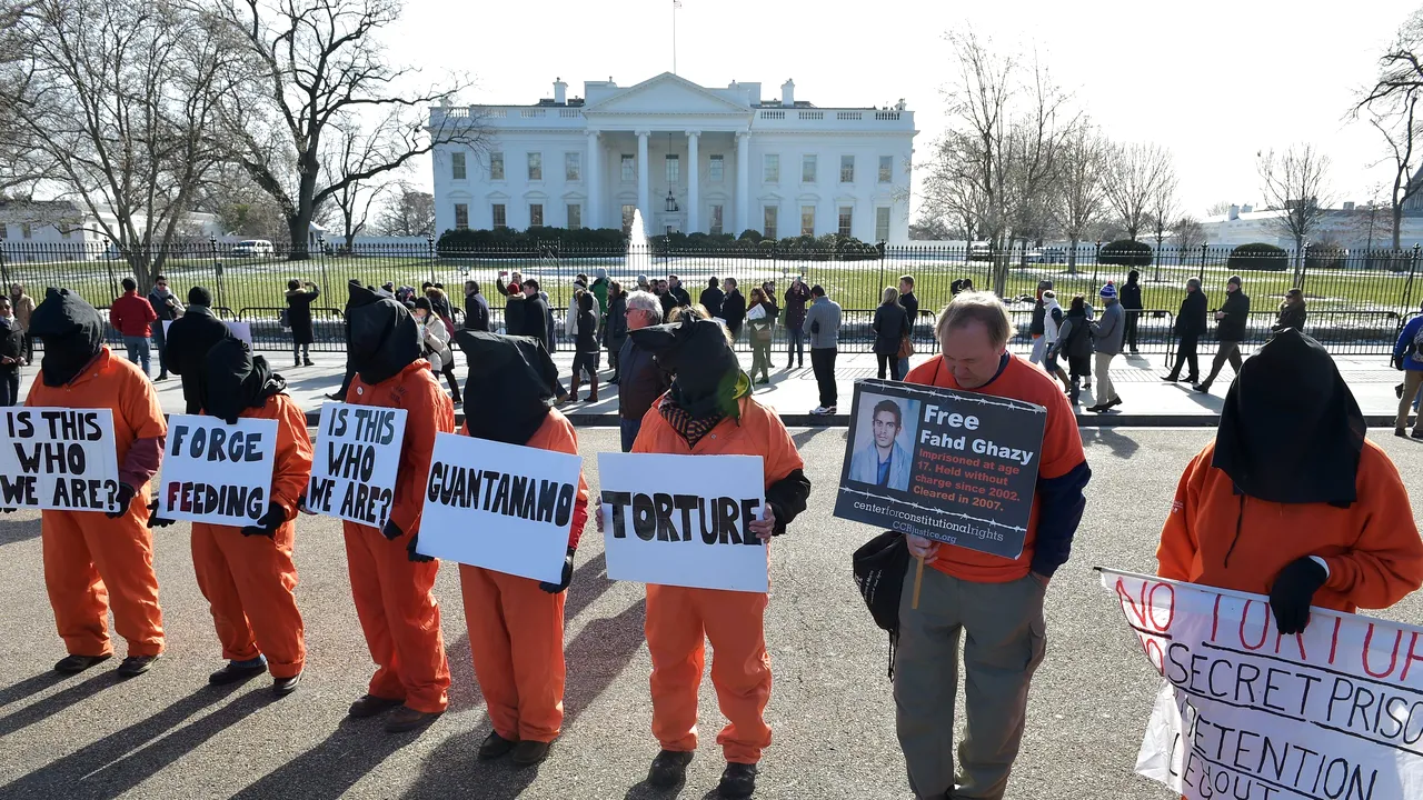 Una dintre cele mai mari promisiuni ale lui Barack Obama, ca și ratată. Anunțul făcut chiar de secretarul Apărării