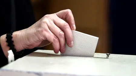 Ce alegeți: PNL sau PSD?