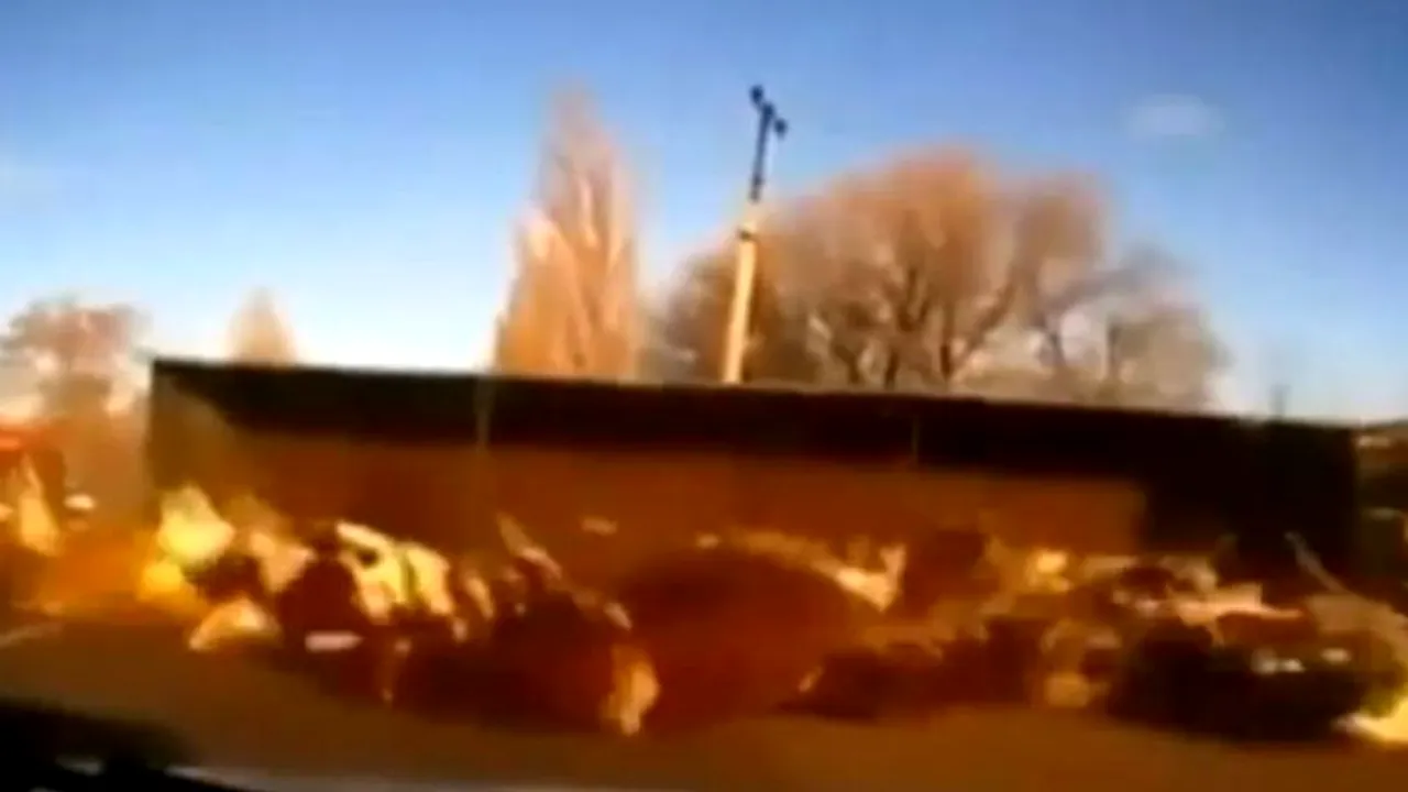 3 milioane de vizualizări pentru acest VIDEO din trafic. Îl vedeți aici