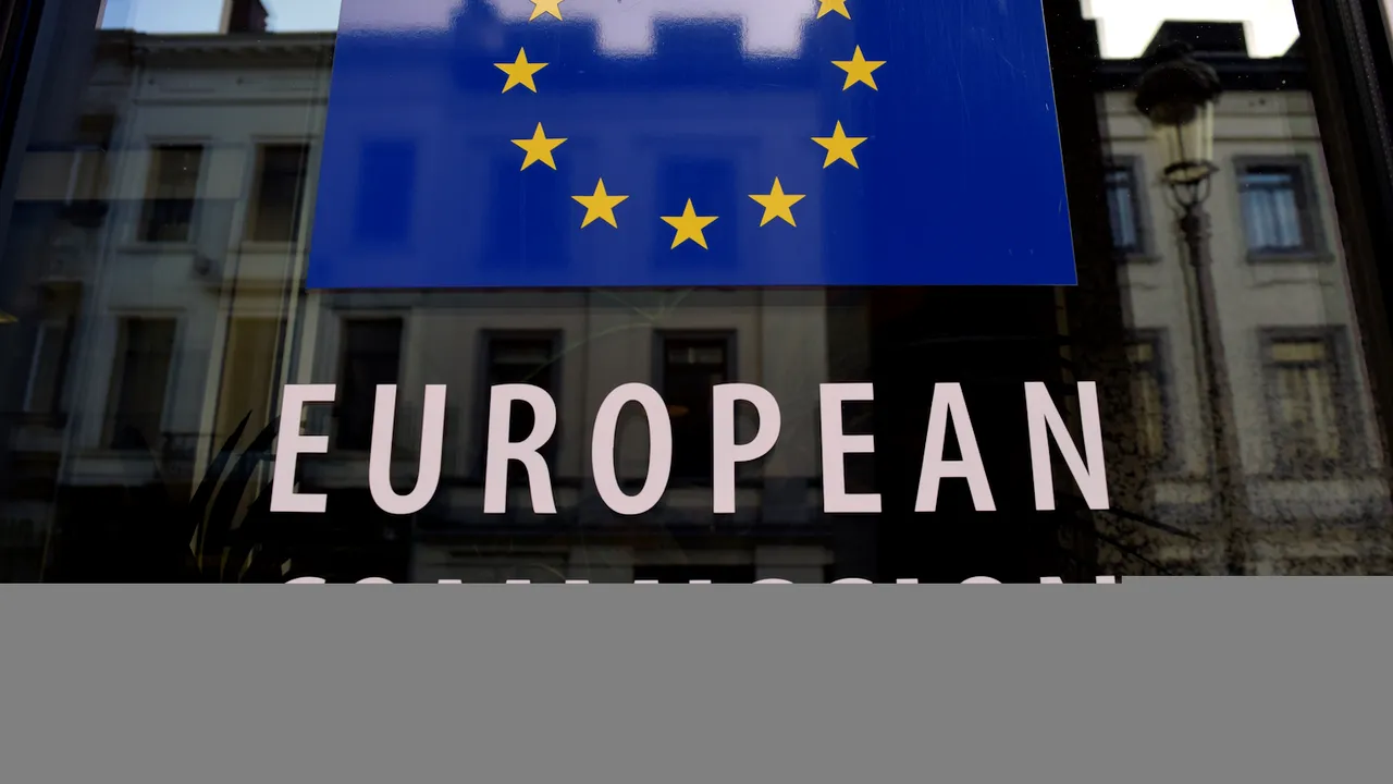 Juncker a stabilit că toate țările UE trebuie să adere la zona euro. Un comisar european anunță că Bulgaria ar putea adera înaintea României