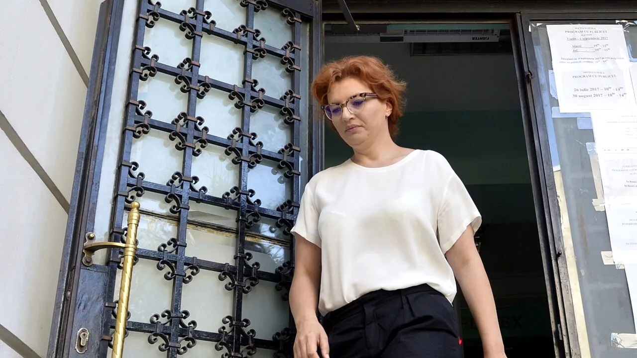 Probleme în familia Băsescu / Fiica cea mare a președintelui suferă de o boală gravă - SURSE