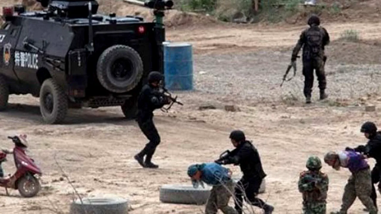 Beijingul oferă recompense de 36 de milioane de euro pentru capturarea 