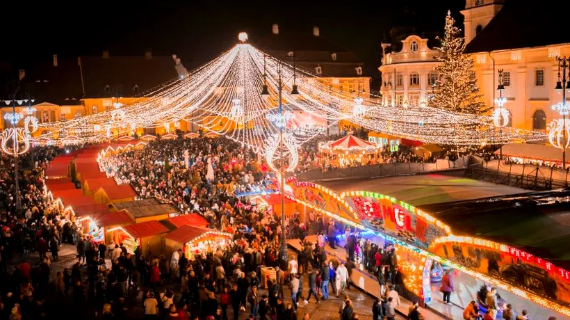 Moment de reculegere pentru victimele din Colectiv și Paris, în deschiderea Târgului de Crăciun de la Sibiu