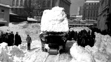 În 1969, nimeni nu se mira că IARNA NINGE. Urmărește aici un buletin de știri despre ninsorile de altădată din România