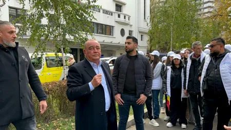 Gigi Nețoiu intră oficial în cursa pentru Primăria Capitalei. Petrecere de pomină la sediul BEM