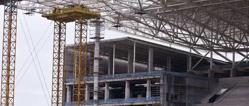 Un muncitor a murit după ce a căzut de la o înălțime de opt metri, la stadionul din Sao Paulo