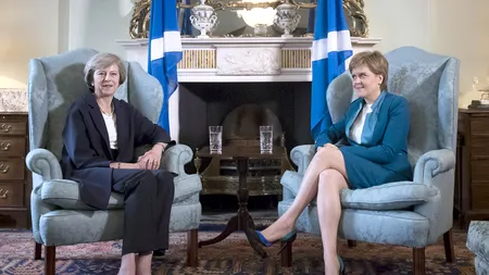 „Un dezastru pe Theresa May