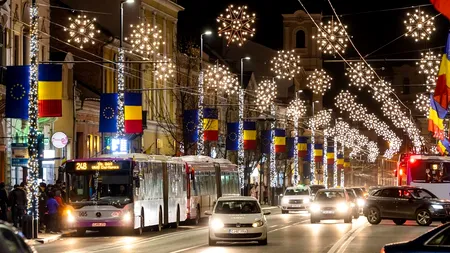 A început împodobirea Clujului. Cât plătește primăria pentru iluminatul festiv din acest an
