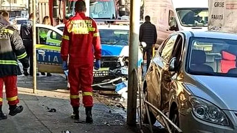 Mașină de Poliție, implicată într-un accident auto produs în centrul Capitalei. Trei agenți au fost răniți