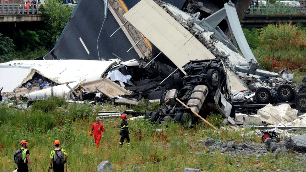 Camionul condus de șoferul român care a murit în 2018, atunci când s-a prăbușit pe podul Morandi, era plin cu droguri. Mafia a vrut să recupereze TIR-ul