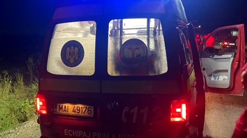 Un șofer de 23 de ani a murit după impactul dintre două mașini, pe un drum din județul Giurgiu. Tânărul a fost proiectat în afara autoturismului