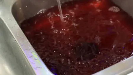 Apa distribuită în orașul Câmpina nu este potabilă. Locuitorii au primit mesaj de avertizare Ro-Alert